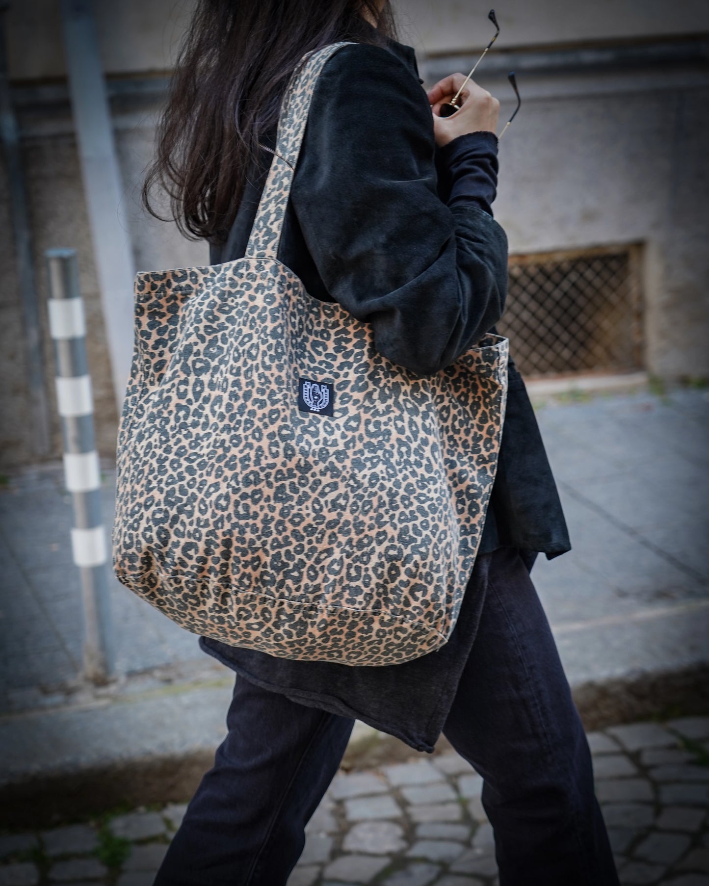 BHS VINTAGE LEOPARD PRINT TOTE BAG