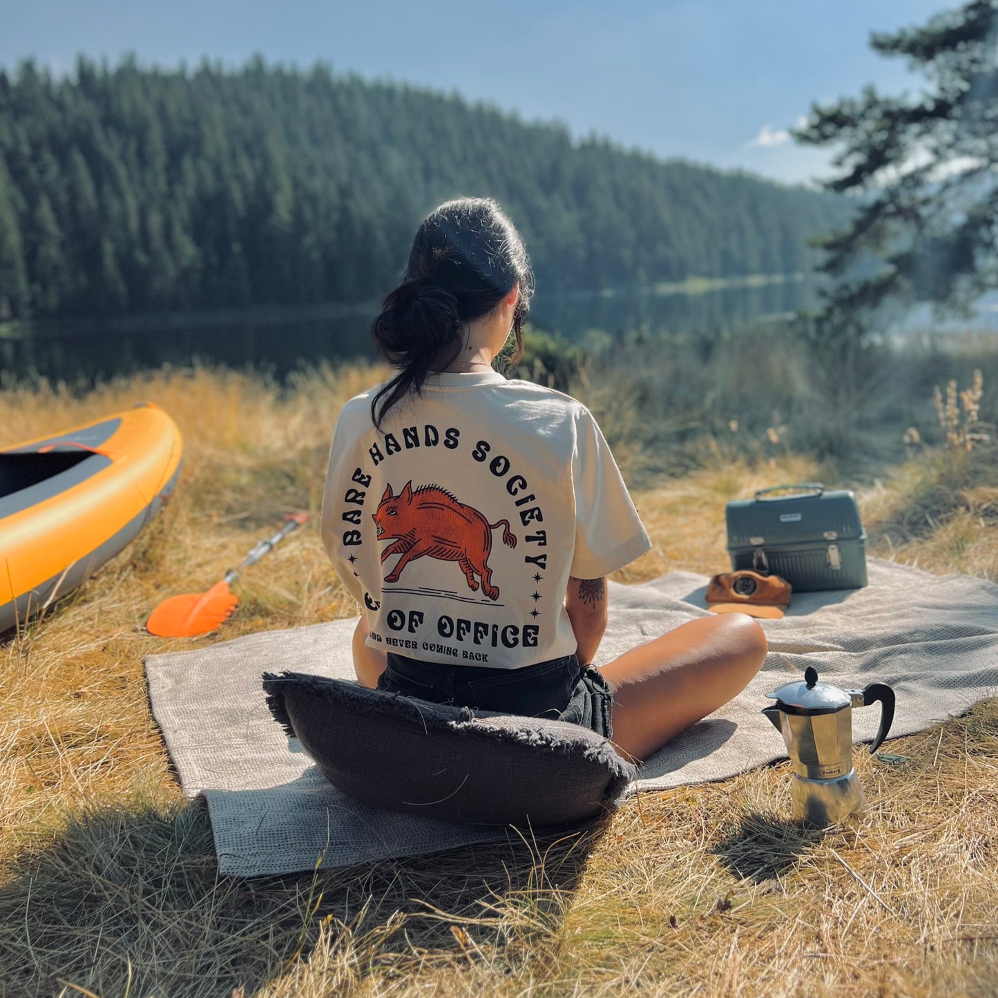 BARE HANDS SOCIETY "out of office" ORGANIC COTTON UNISEX vintage white T-SHIRT